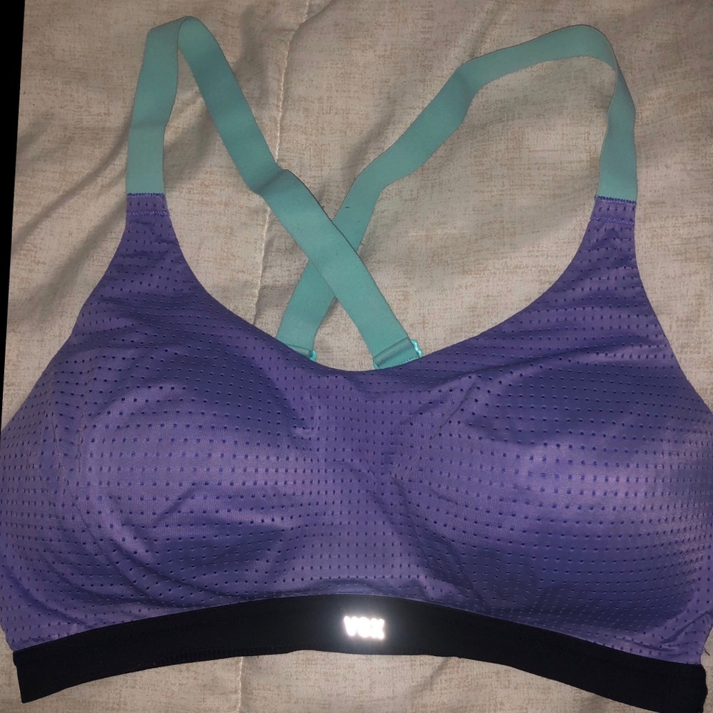 Victoria’s Secret Sports bra
